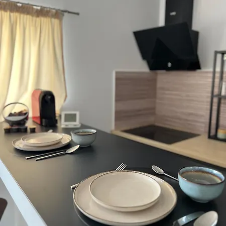 Warm'n Cozy, Modern Baneasa Appartement