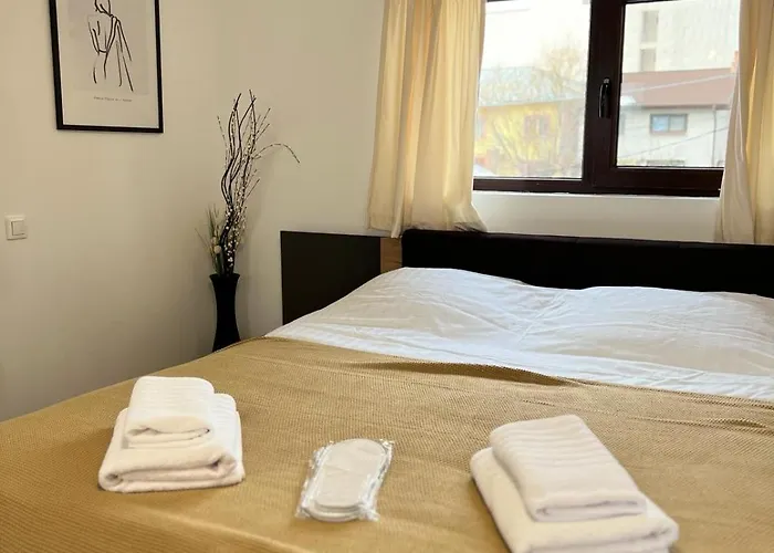 Warm'n Cozy, Modern Baneasa