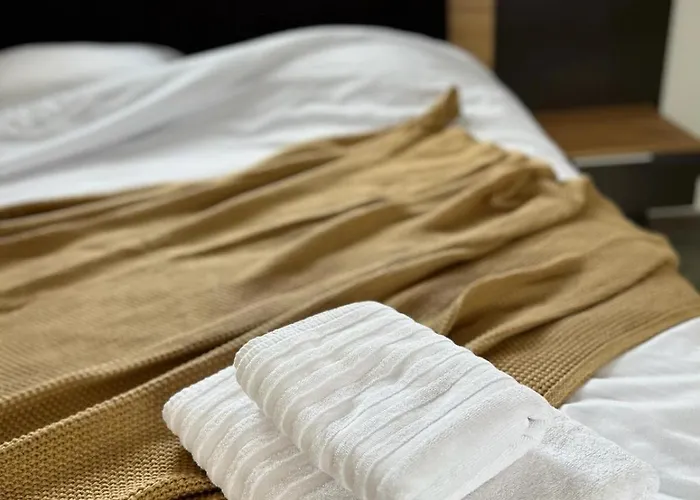Warm'n Cozy, Modern Baneasa Lejlighed